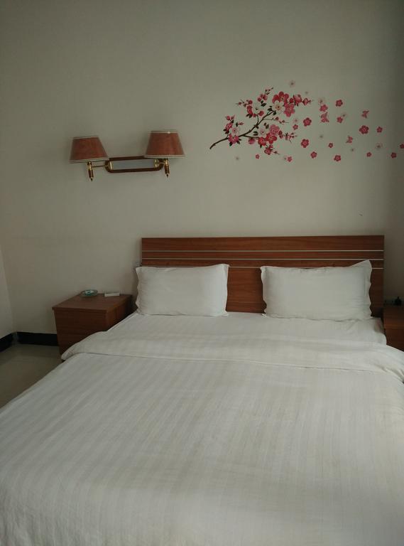 Huashan International Youth Hostel Huayin Room photo